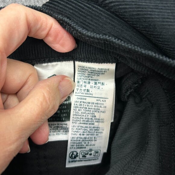 Levi's Ribcage Bell Flare High Waist Corduroy Pants Women's Size 26 Black NWT - Picture 7 of 15